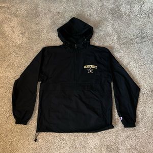 Champion~ Vanderbilt University pullover~size small